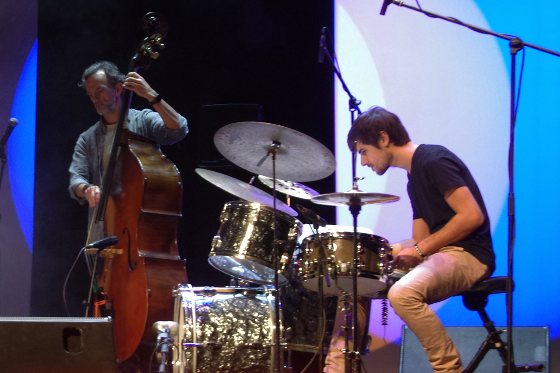 Nunos Campos (bass) Ricardo Coelho (drums)