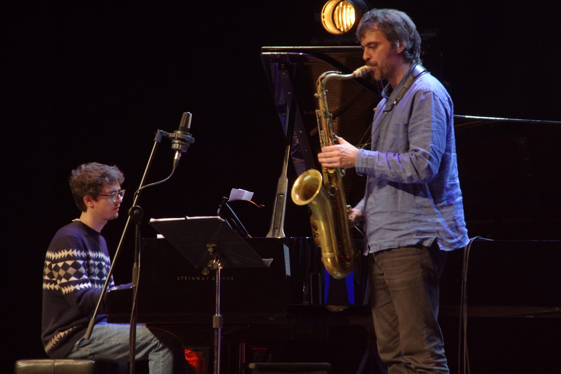 Miguel Meirninhos (piano) José Pedro Coelho (tenor saxophone)