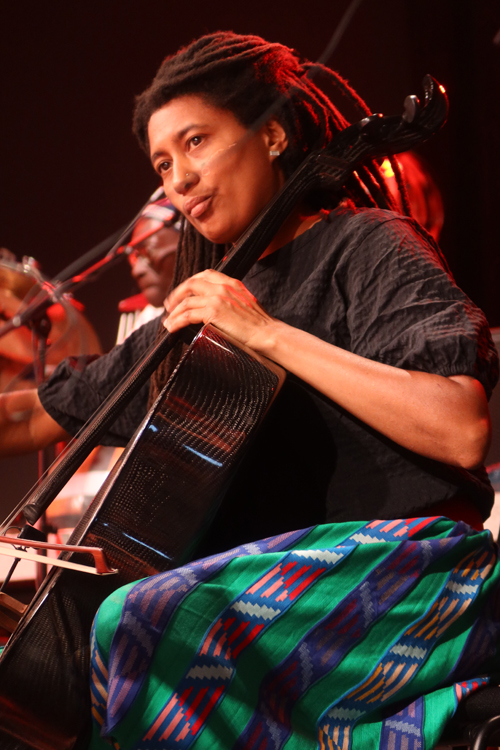 Cellist Tomika Reid