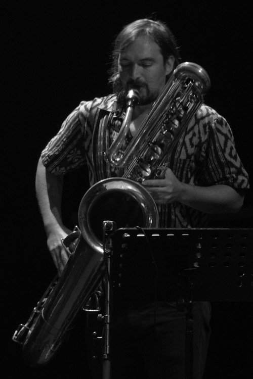 Bass axophonist John Dikeman