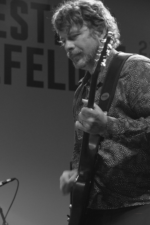 Guitarist Kale Kalima